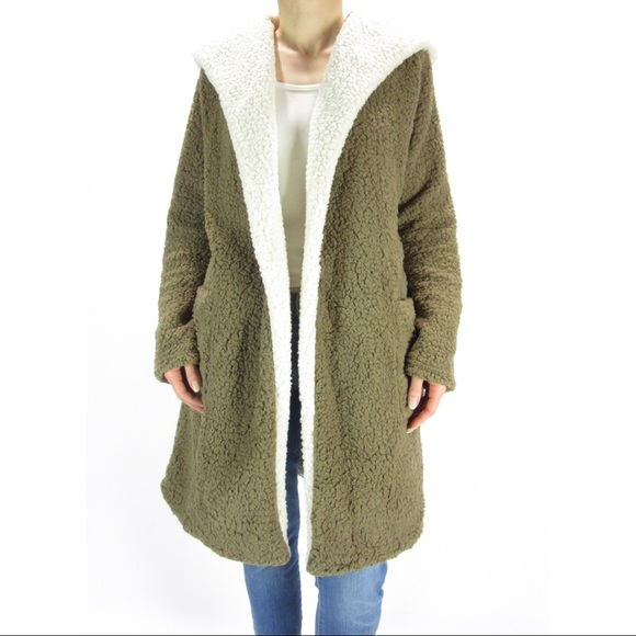 Soft Sherpa Hooded Fleece Robe Style Jacket - Picture 2 of 8